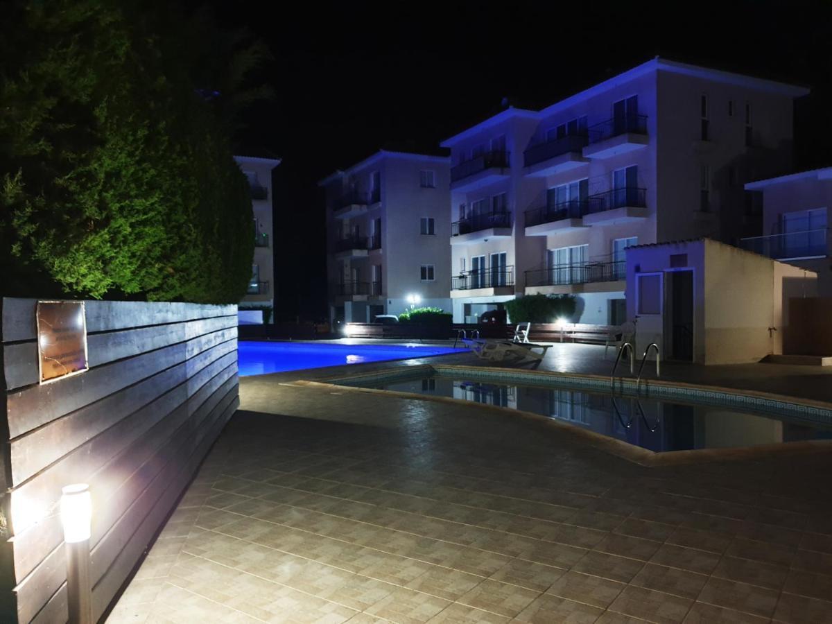 Psyche Harbor Paphos Exterior photo